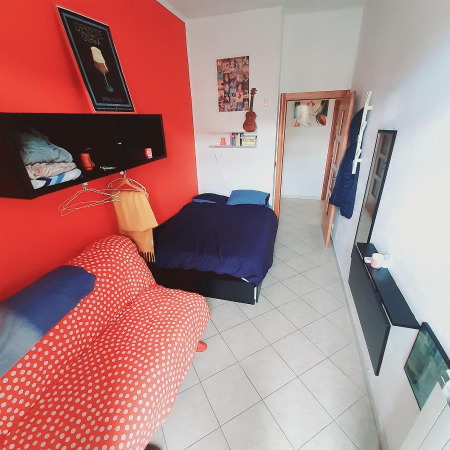 Cozy Room Stanza Close City Center In A Family House Stanza In Appartamento Condiviso Noi Viviamo In Casa Stanza In Affitto Torino Kültér fotó