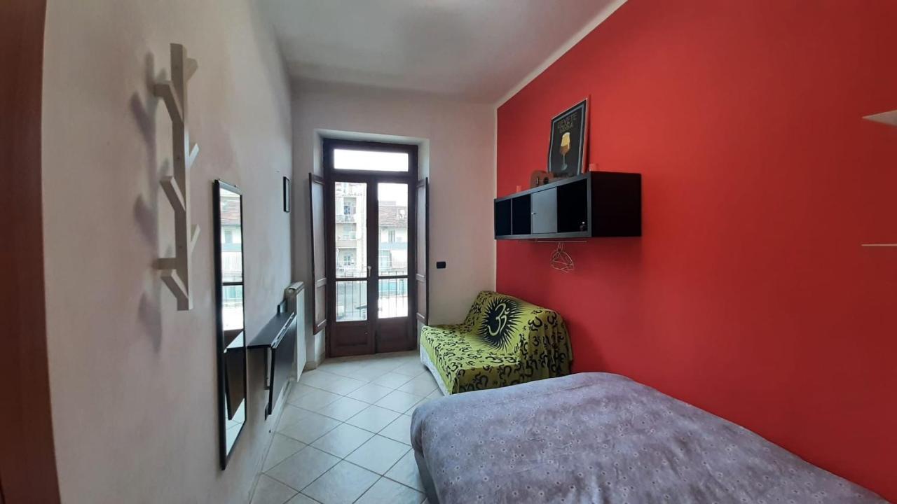 Cozy Room Stanza Close City Center In A Family House Stanza In Appartamento Condiviso Noi Viviamo In Casa Stanza In Affitto Torino Kültér fotó