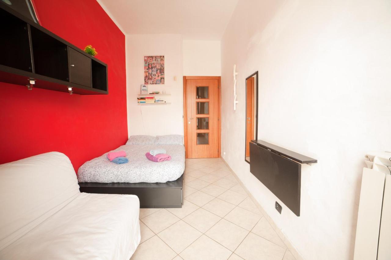 Cozy Room Stanza Close City Center In A Family House Stanza In Appartamento Condiviso Noi Viviamo In Casa Stanza In Affitto Torino Kültér fotó