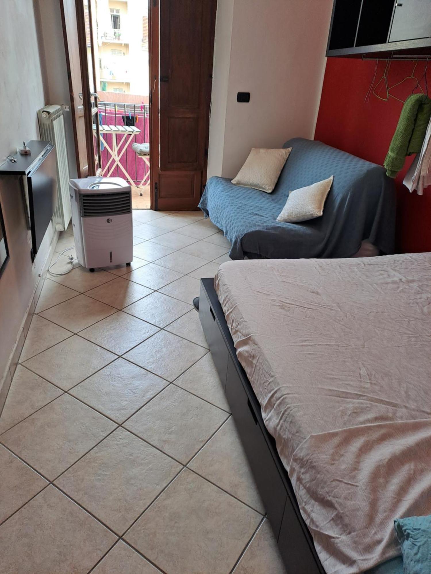 Cozy Room Stanza Close City Center In A Family House Stanza In Appartamento Condiviso Noi Viviamo In Casa Stanza In Affitto Torino Szoba fotó