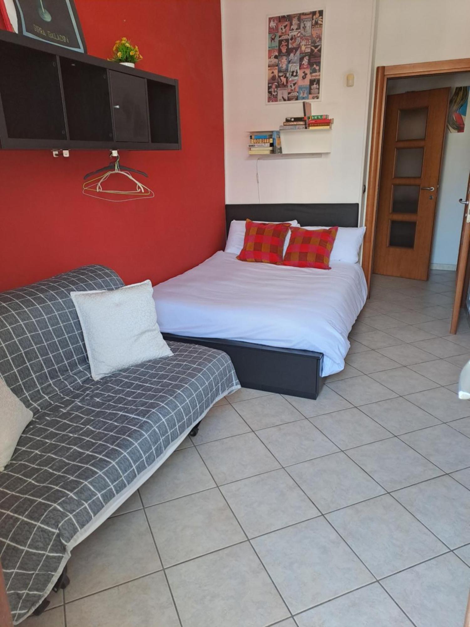 Cozy Room Stanza Close City Center In A Family House Stanza In Appartamento Condiviso Noi Viviamo In Casa Stanza In Affitto Torino Kültér fotó